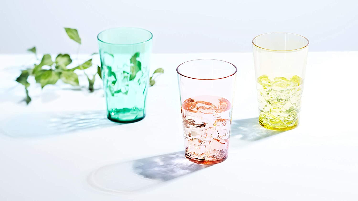 '- 19Oz Unbreakable Premium Drinking Glasses Set of 6 - Super Grade Acrylic Plastic - Perfect for Gifts - Dishwasher Safe - Stackable - Drinkware Cups Reusable Water Tumbler